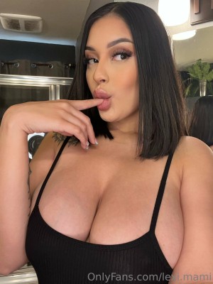 adianababyxo Nude OnlyFans Photos #9