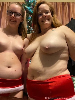 Faith and Courtney mommyndme Nude OnlyFans Photos #6