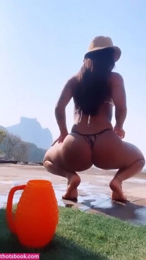 Aline Amorim Video #3