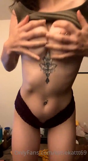 kittiekattt69 Nude Leaks OnlyFans Video #3