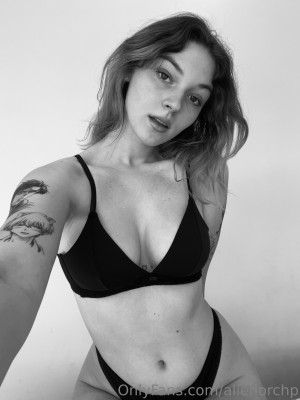 Alienorchp Nude OnlyFans Photos #6