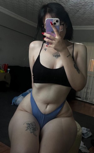 Nururkmz Nude Leaks OnlyFans Photos #2