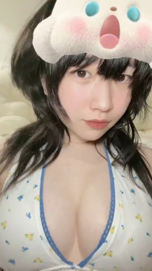 BunnieRennie Usagi Rennie Nude Leaks OnlyFans Video #1