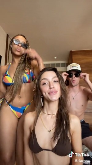 Nia Sioux Nude Leaks OnlyFans Video #2