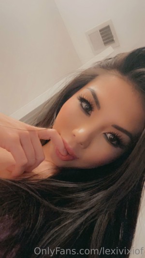 Lexi Vixi Nude OnlyFans Photos #6