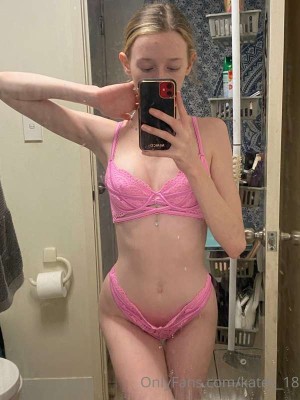 katey18 Katey Jarvis Nude Leaks OnlyFans Photos #7