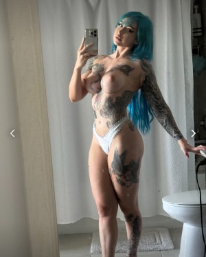 strongwaifu Nude Leaks OnlyFans Photos #11