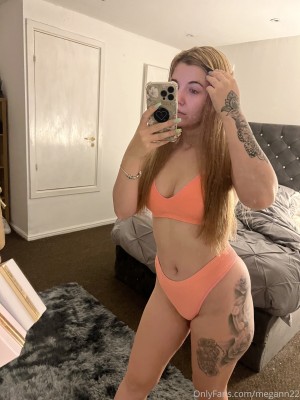 Megann22 Nude Leaks OnlyFans Photos #11