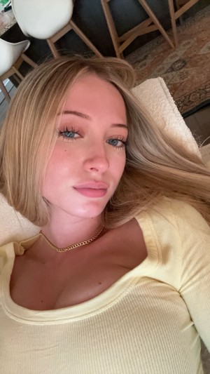 Sophia Diamond Nude OnlyFans Photos #22