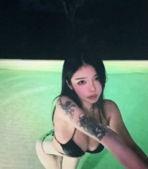 Veronica Lucifer Khuc Th Hng akashi yumi 3 Nude Leaks OnlyFans Photos #4