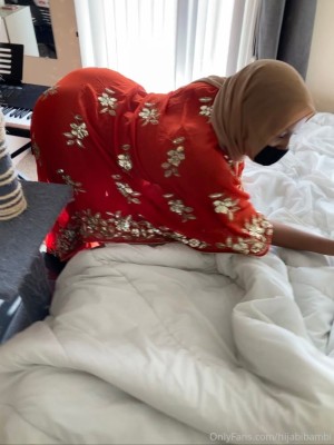 Hijabi Bambi Nude Leaks OnlyFans Photos #4