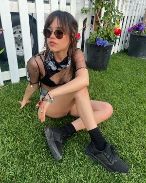 Jenna Ortega Photos #1