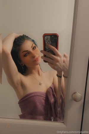 simplyalliie Nude OnlyFans Photos #7