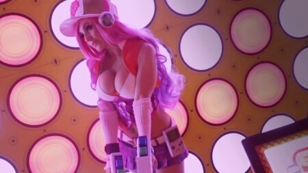 Jessica Nigri - Arcade Miss Fortune Cosplay Showcase