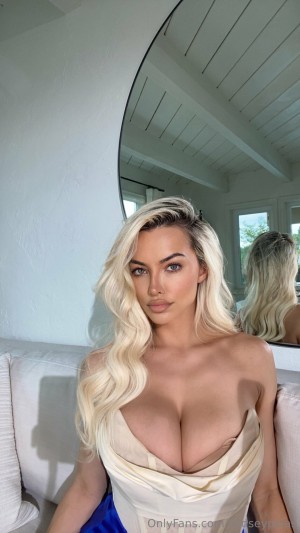 Lindsey Pelas Nude OnlyFans Photos #37