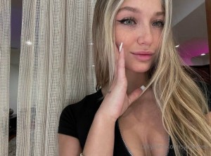 Syd babee Nude OnlyFans Photos #3